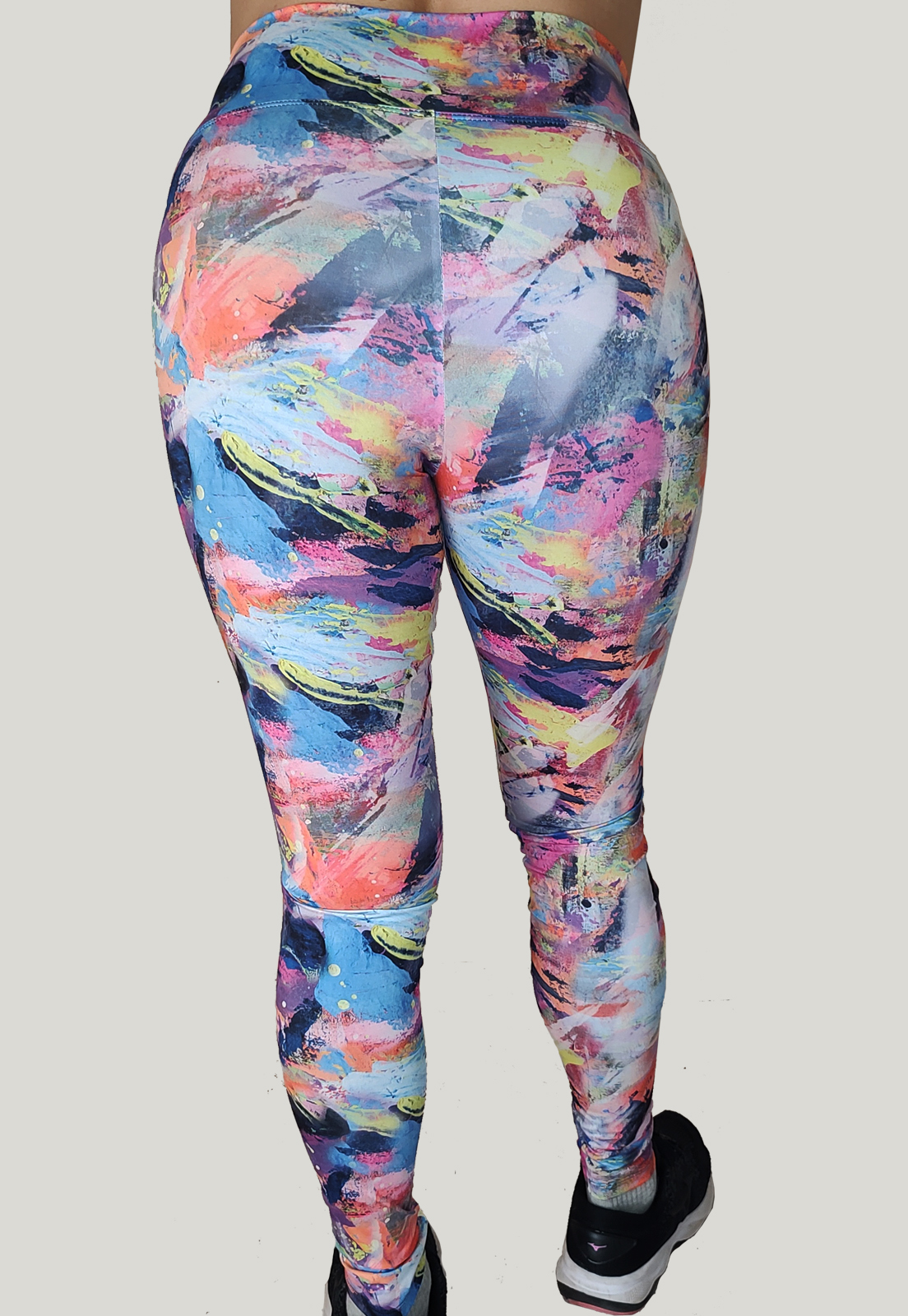 15131993374-calca-legging-feminina-colorida-pinceladas-02.jpg